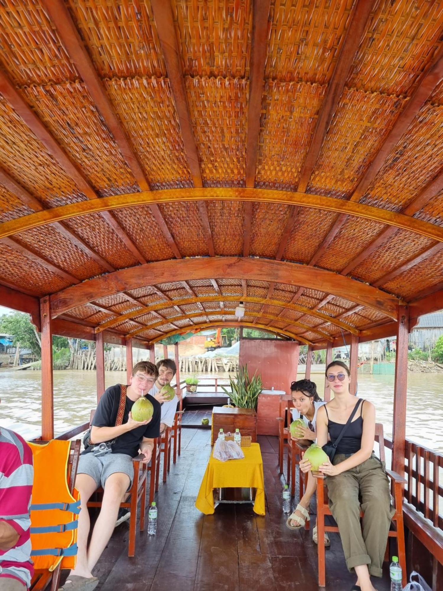 Homestay Nam Ham Luong Ben Tre Exterior photo