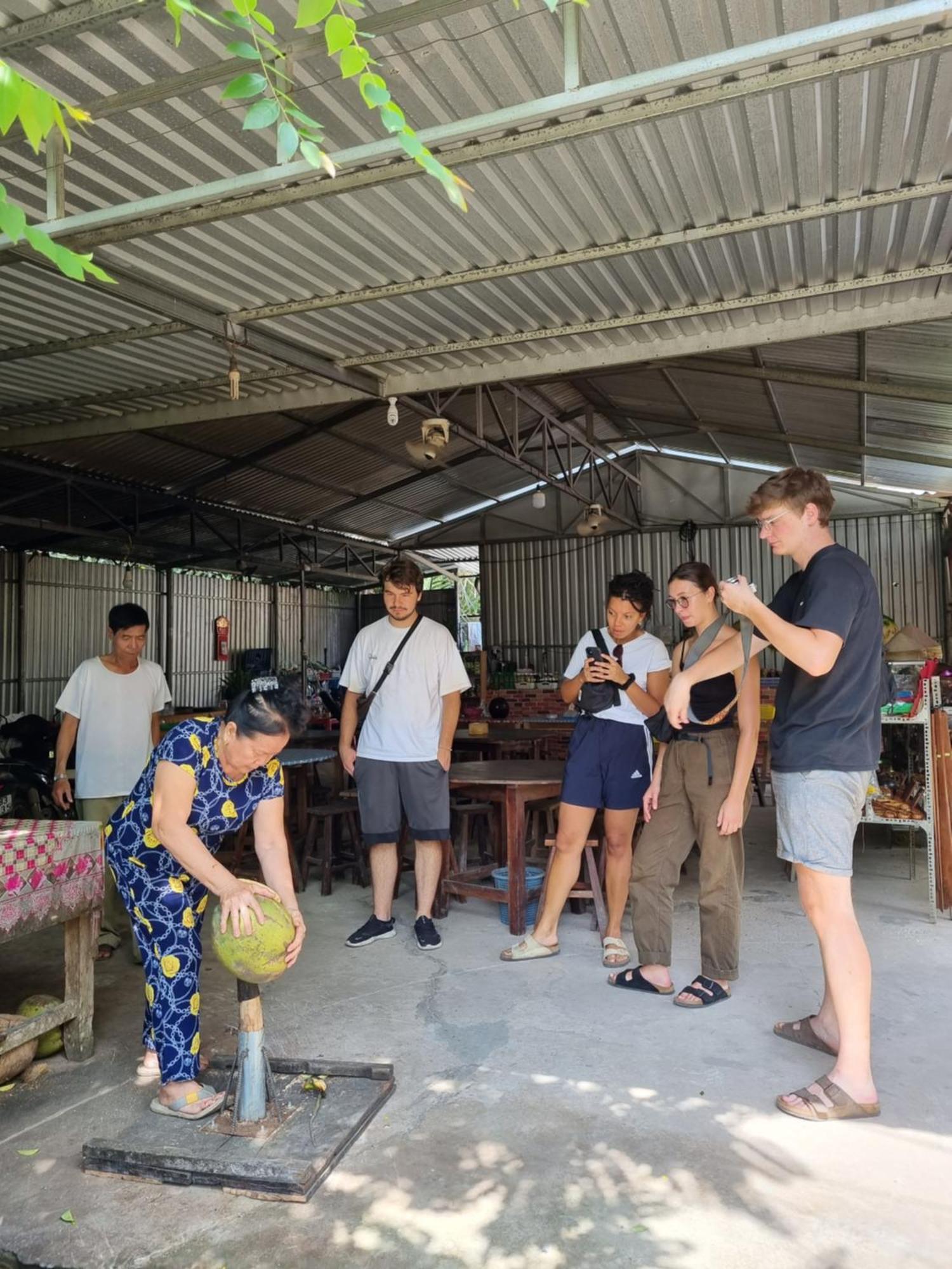 Homestay Nam Ham Luong Ben Tre Exterior photo